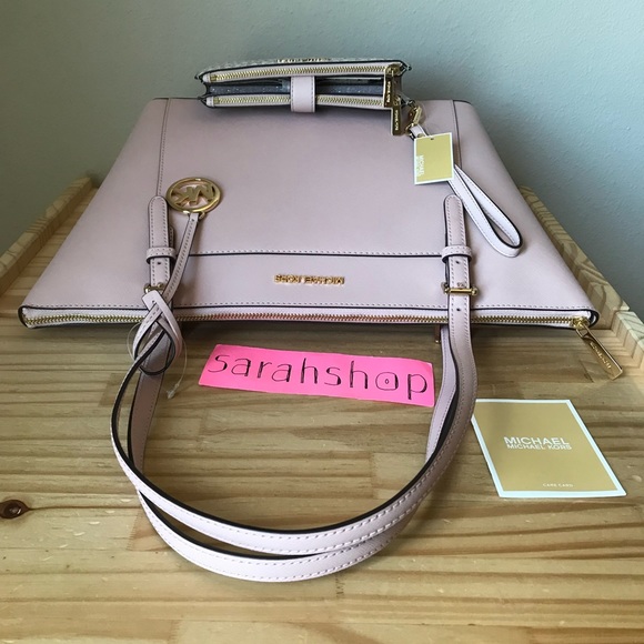 🌼Michael Kors Set - Picture 4 of 16